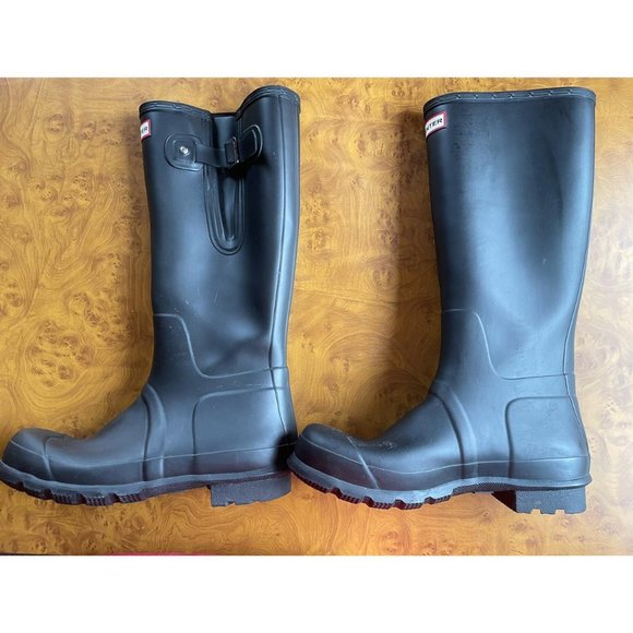 Hunter Wellies - Men's Original Tall Rain Boot - Picture 3 of 7